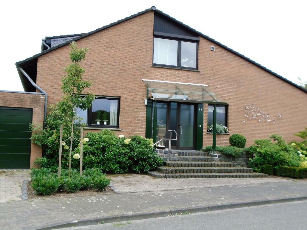 Bergblick Lägenhet Ludinghausen Exteriör bild